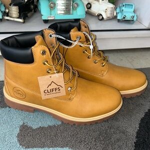 Cliffs Boots